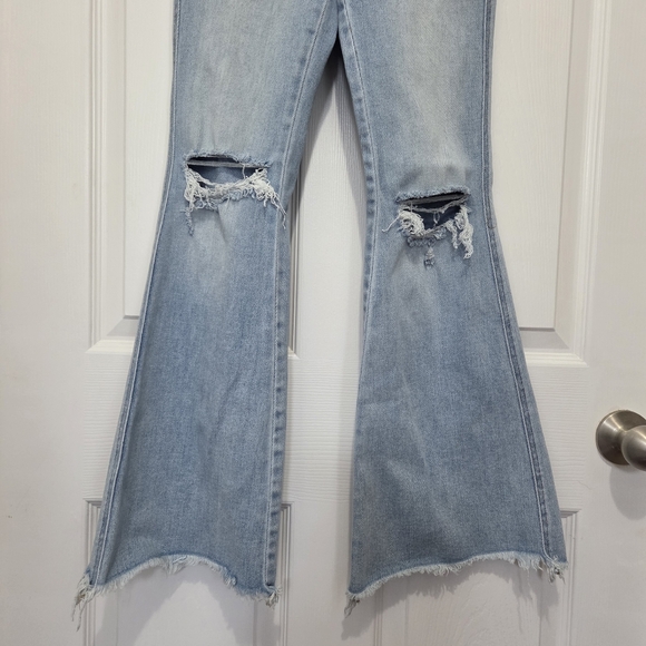 Flying Monkey Light Wash High Rise Flare Stretch jeans size 25 Boho Western - Picture 8 of 15